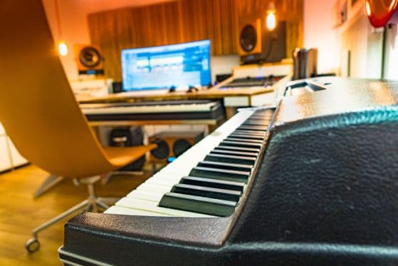 SCHOEPFMUSIC Slider 3b